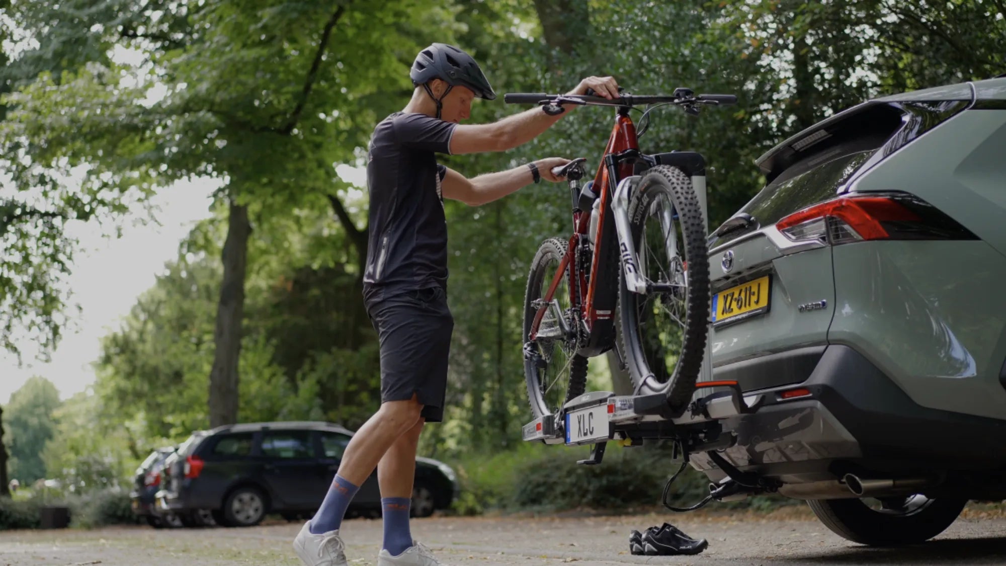 JEROEN AND THE ALMADA WORK-E